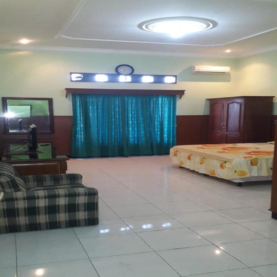 Hotel Mulia Lawean Ngoại thất bức ảnh