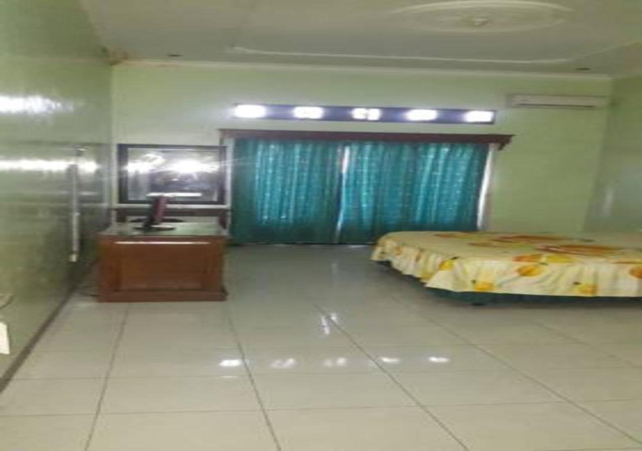 Hotel Mulia Lawean Ngoại thất bức ảnh